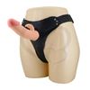 Arnes con dildo de suave textura y conejo estimulador